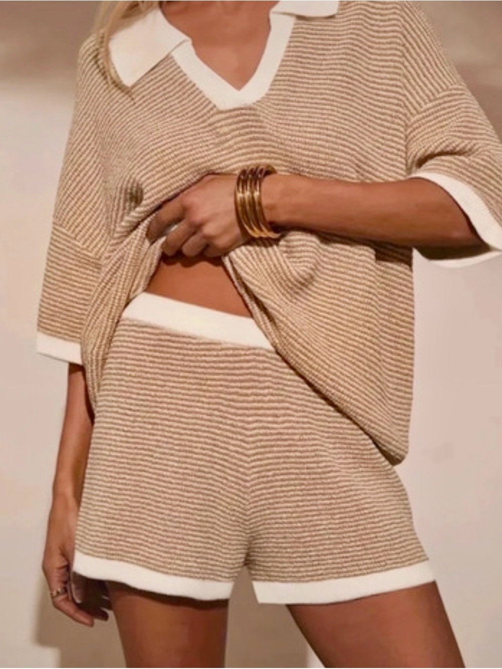 Amazon Beige and White V-Neck Sweater Set